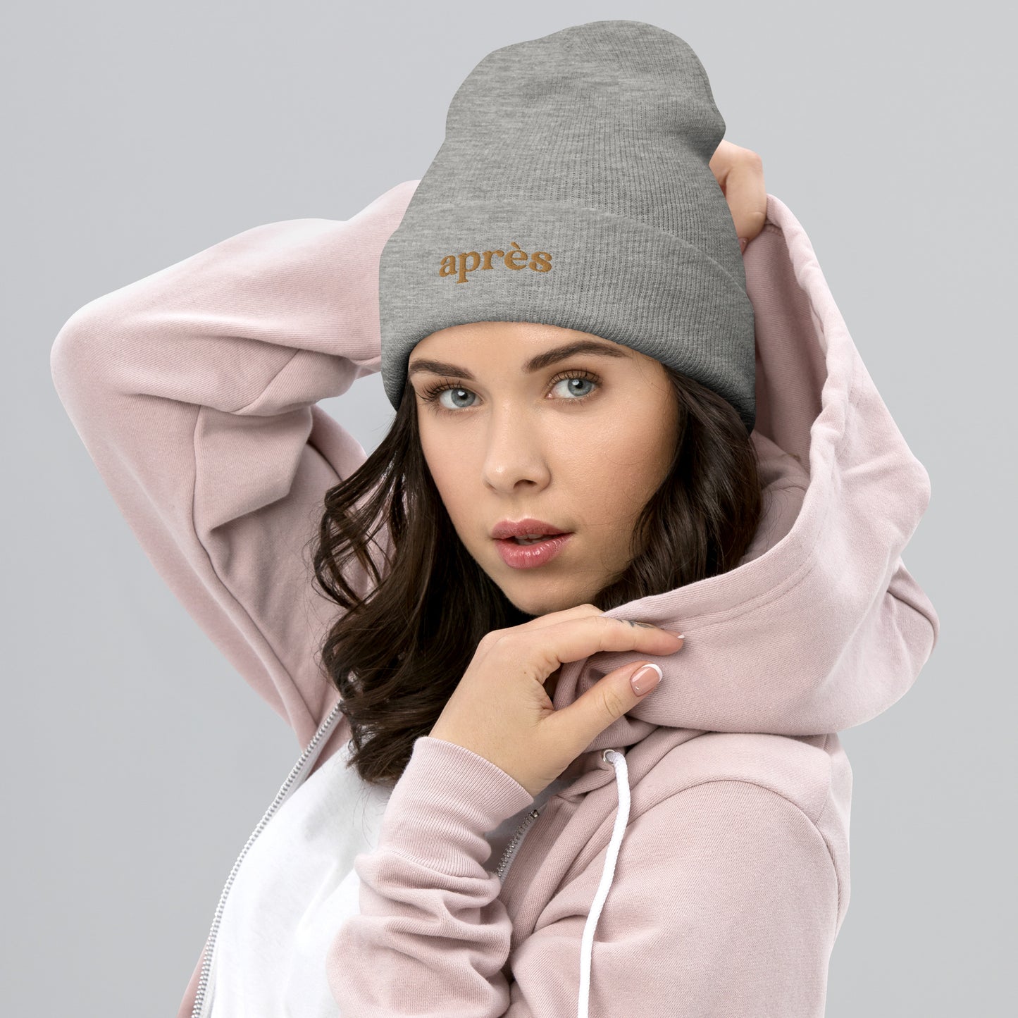 Après Gold Embroidered Beanie